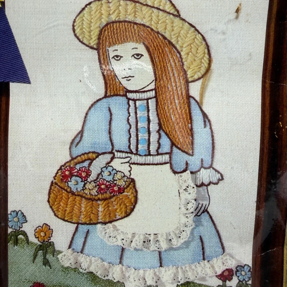 Vintage‎ Bucilla Picture Perfect Flower Girl Art Stitchery Kit #2028 New Sealed